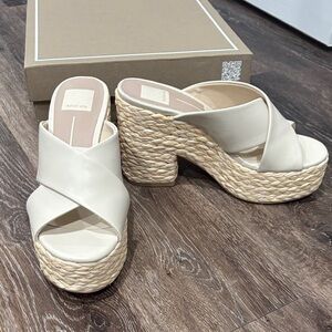 Dolce Vita Eliana Ivory Platform Sandals 6.5